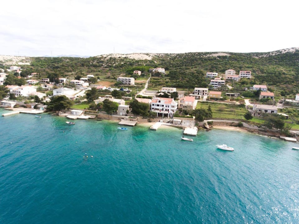 Arka Apartment in Novalja