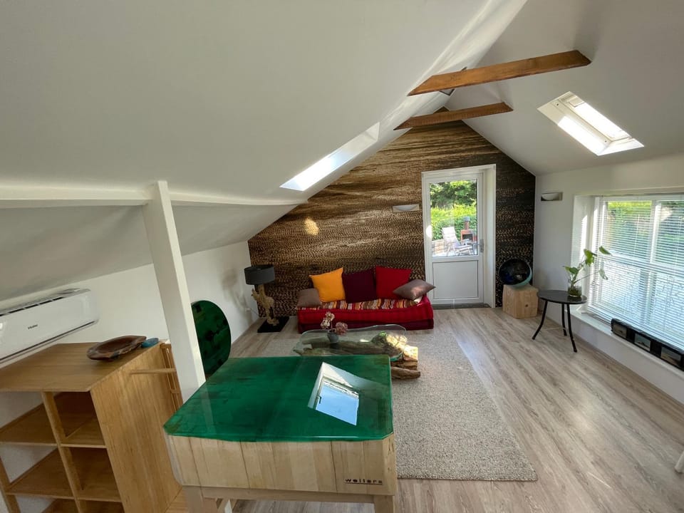 B&B Unieks Bed and Breakfast in Drenthe (province)