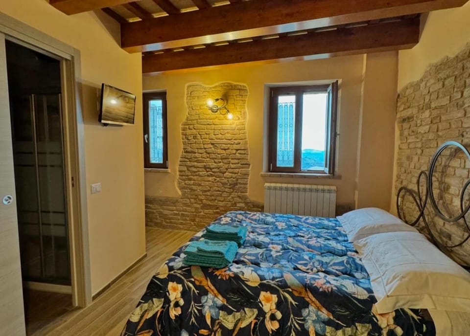 La torre tra terra e cielo Bed and Breakfast in Marche