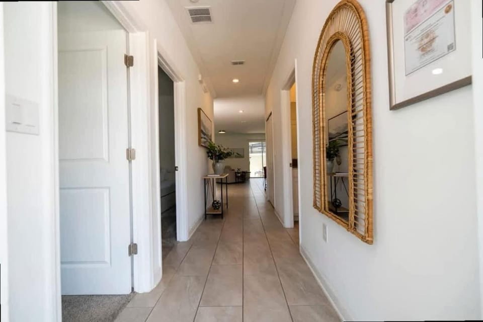 Splendid 5Bd Close to Disney at Storey Lake 4251 House in Kissimmee