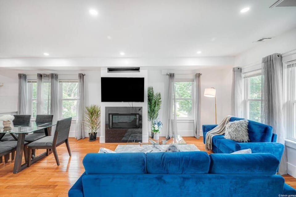 Charming Milton Escape- Blue Hills Reservation Apartment in Milton