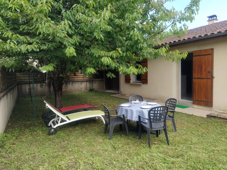 Garden, Garden view