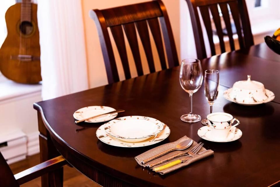 Prime spot condo 1100 sq2 private elevator! Apartment in Quebec City