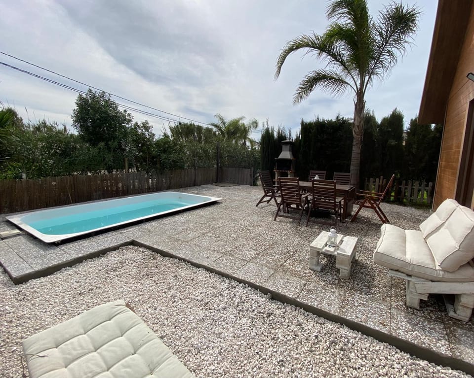 Patio, Swimming pool