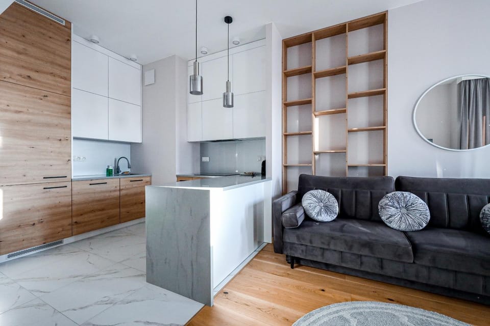 Kitchen or kitchenette, Seating area, stove