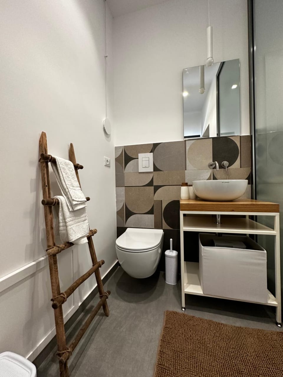 Toilet, Bathroom