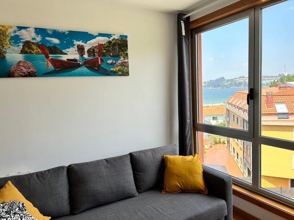 Living room, Sea view