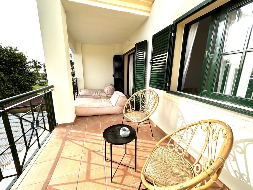 Balcony/Terrace, Seating area