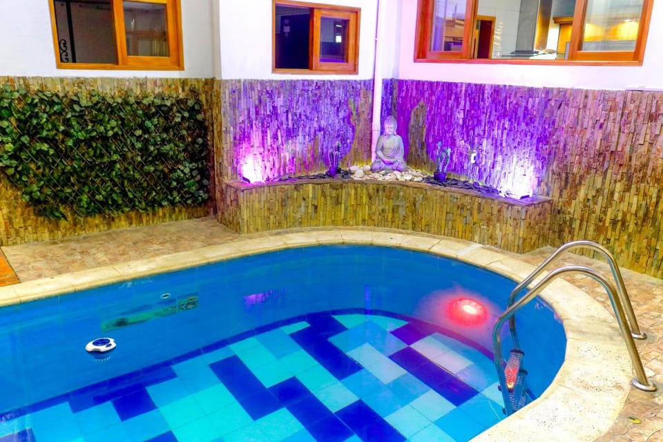 Pool view, Swimming pool