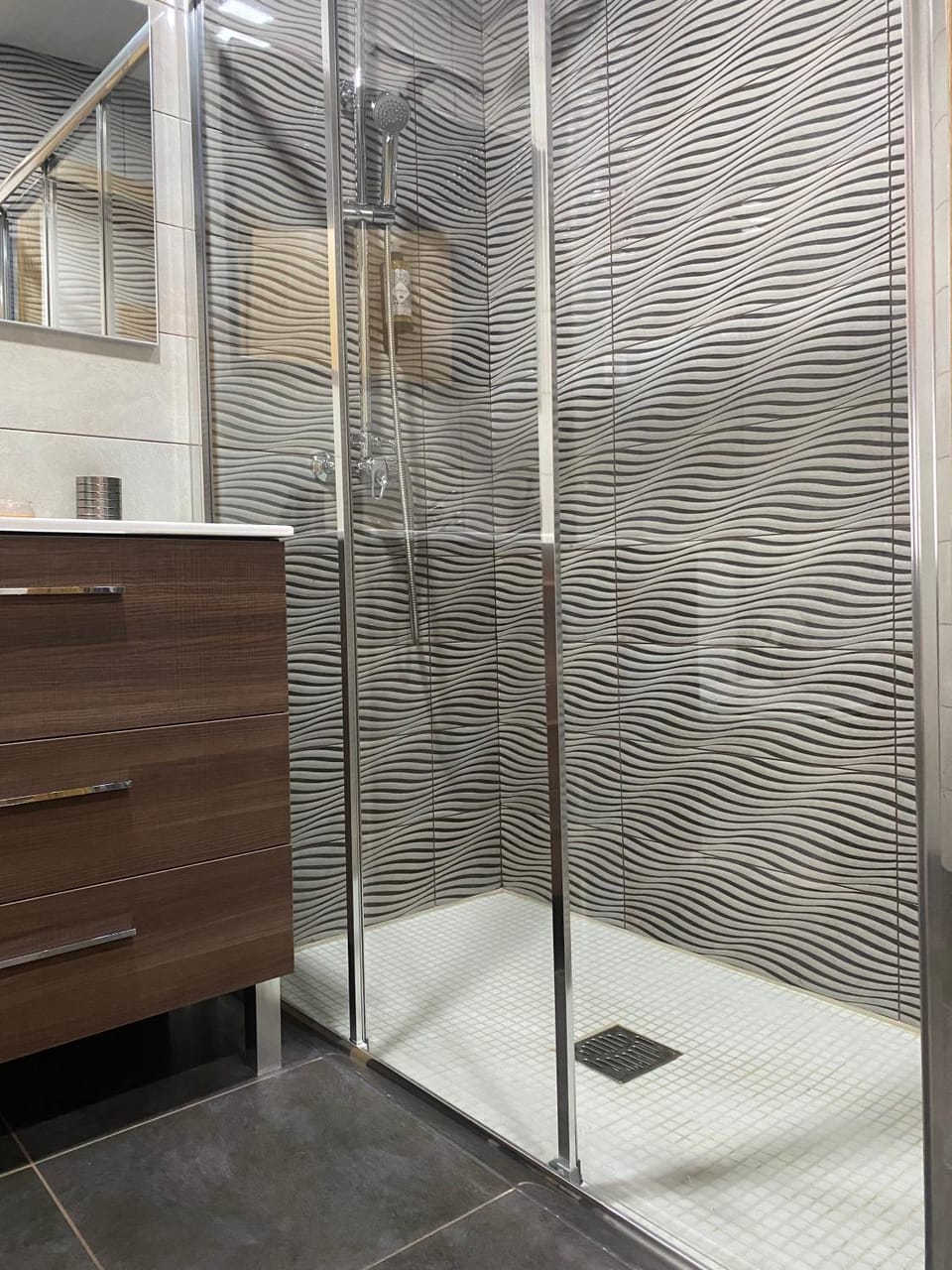Shower, Bathroom