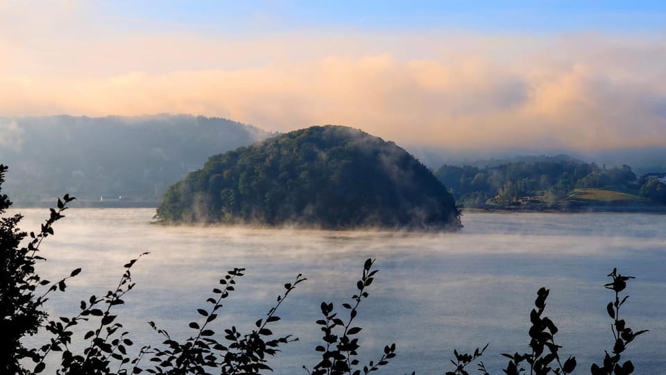 Natural landscape, Lake view