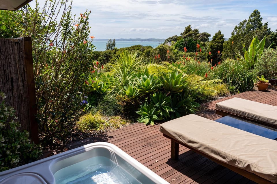 Hot Tub, Sea view, sunbed