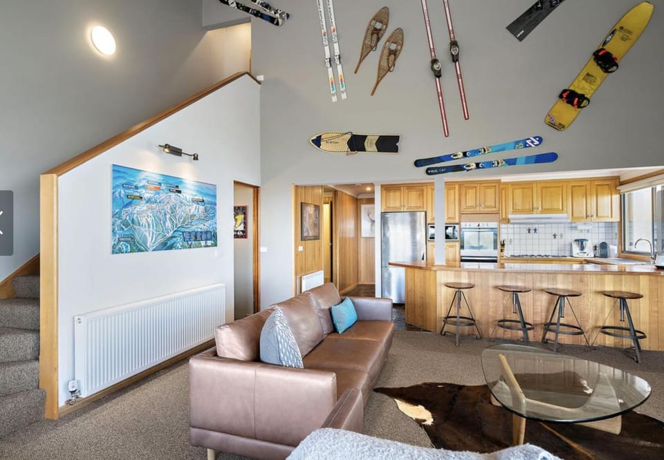 Lawlers 8 Apartment in Hotham Heights
