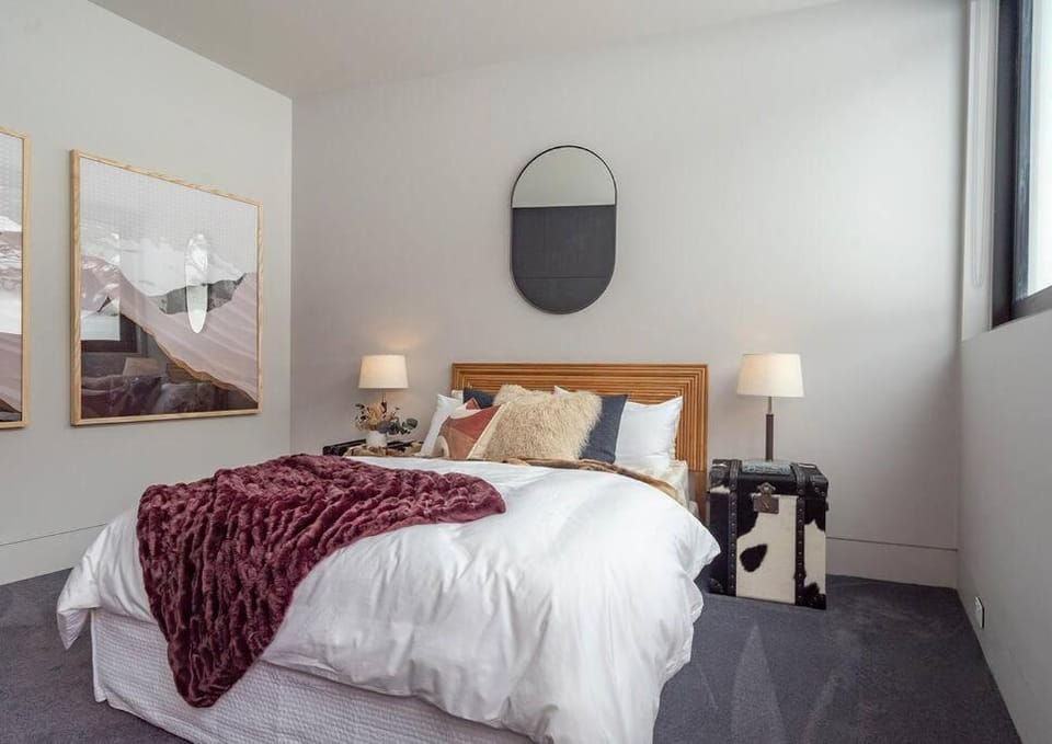 Snow Gum Apartment in Hotham Heights