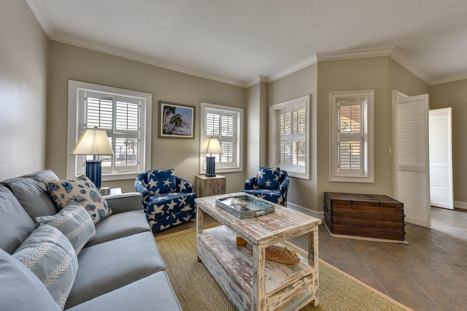 Pet-Friendly Fernandina Beach Condo: Walk to Beach House in Fernandina Beach