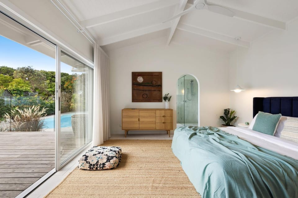 Kirra Beach House - relax in pool & sauna House in New South Wales