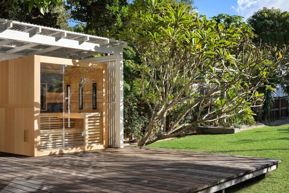 Kirra Beach House - relax in pool & sauna House in New South Wales