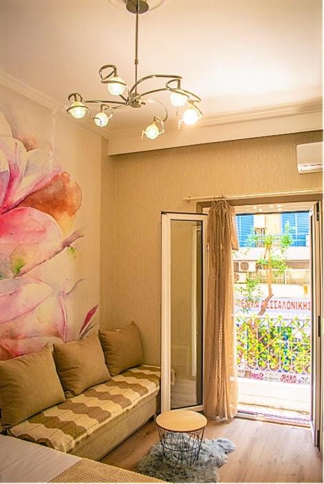 Ayasofia Suite jakuzzi 2 BedRooms balcony Apartment in Thessaloniki