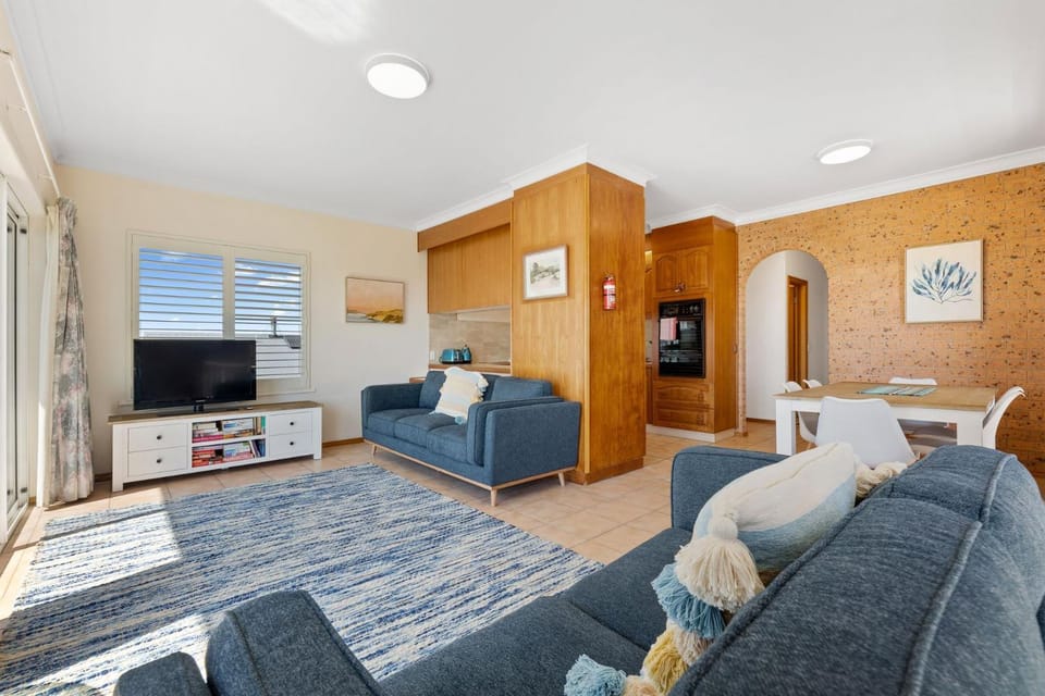 Unit 2 12 Ballingalla Apartments Apartment in Narooma