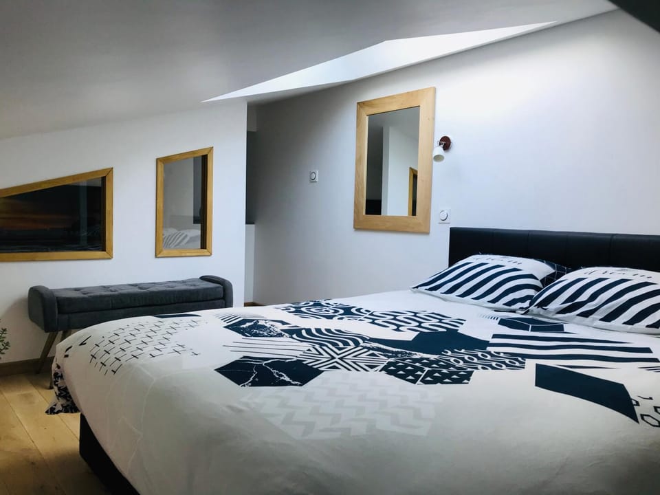 Le nid des coeuilles Apartment in Nouvelle-Aquitaine