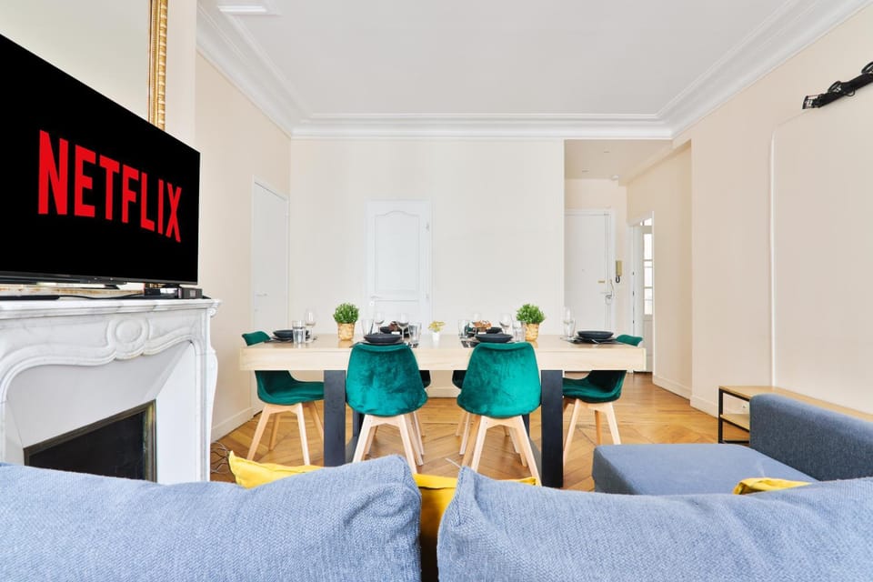 Arc de Triomphe Superbe Appartement Paris Free Netflix Apartment in Paris