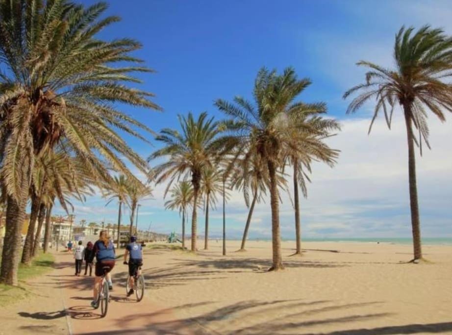 Valencia Ático playa Patacona. Parking incluido Apartment in Valencia