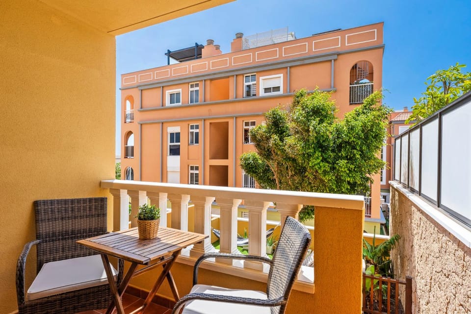 View (from property/room), Balcony/Terrace