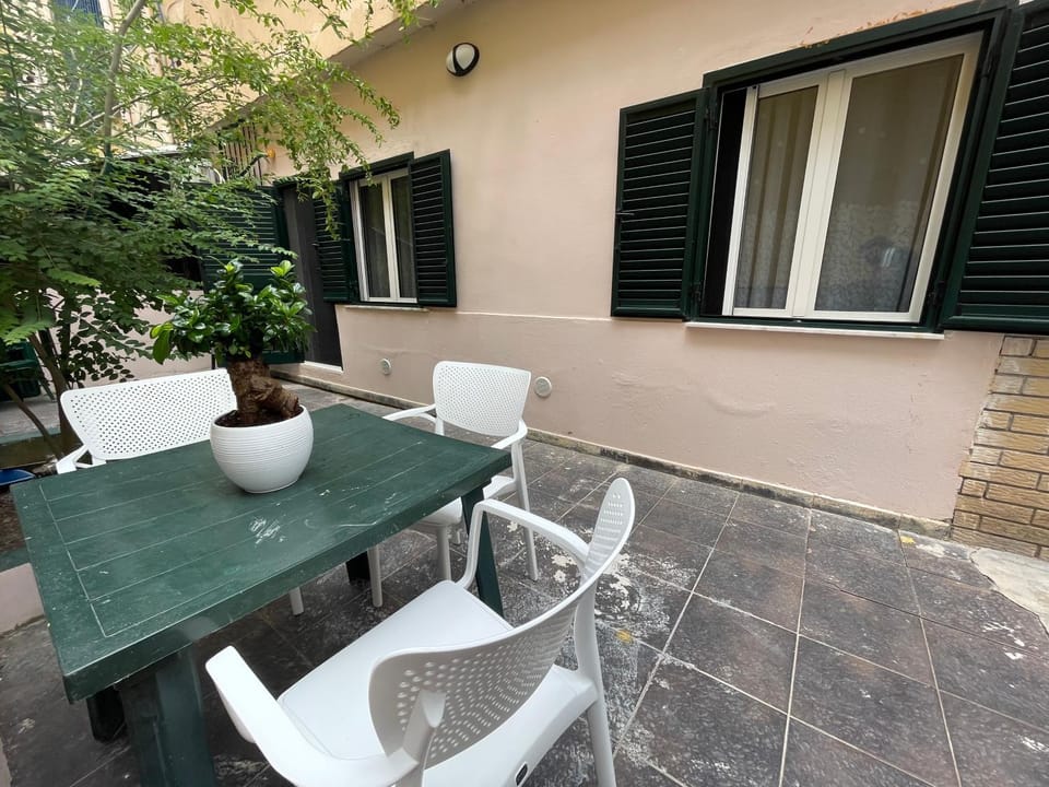Day, Balcony/Terrace, Dining area