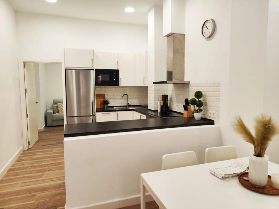 Holidays & Home Mármoles Centro Malaga by H&H Apartment in Malaga