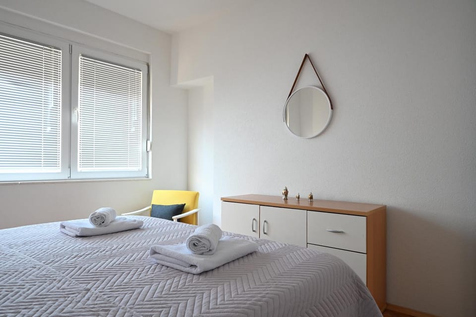 Cozy Apartment with Free Parking near Center- LeLand Apartment Apartment in Ohrid