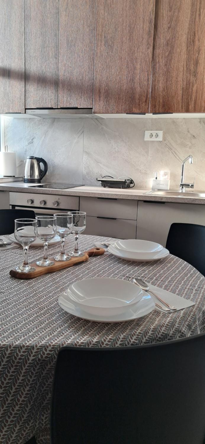 Cozy Apartment with Free Parking near Center- LeLand Apartment Apartment in Ohrid