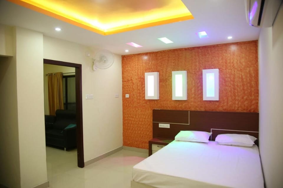 City Tower Lodge Love hotel in Kerala