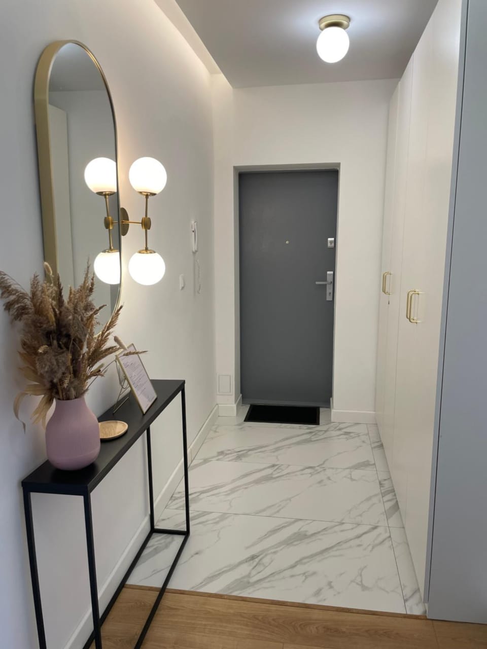 storage, wardrobe