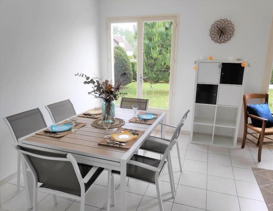 Baie du Mont Saint Michel - Maison Bord de Mer House in Saint-Pair-sur-Mer