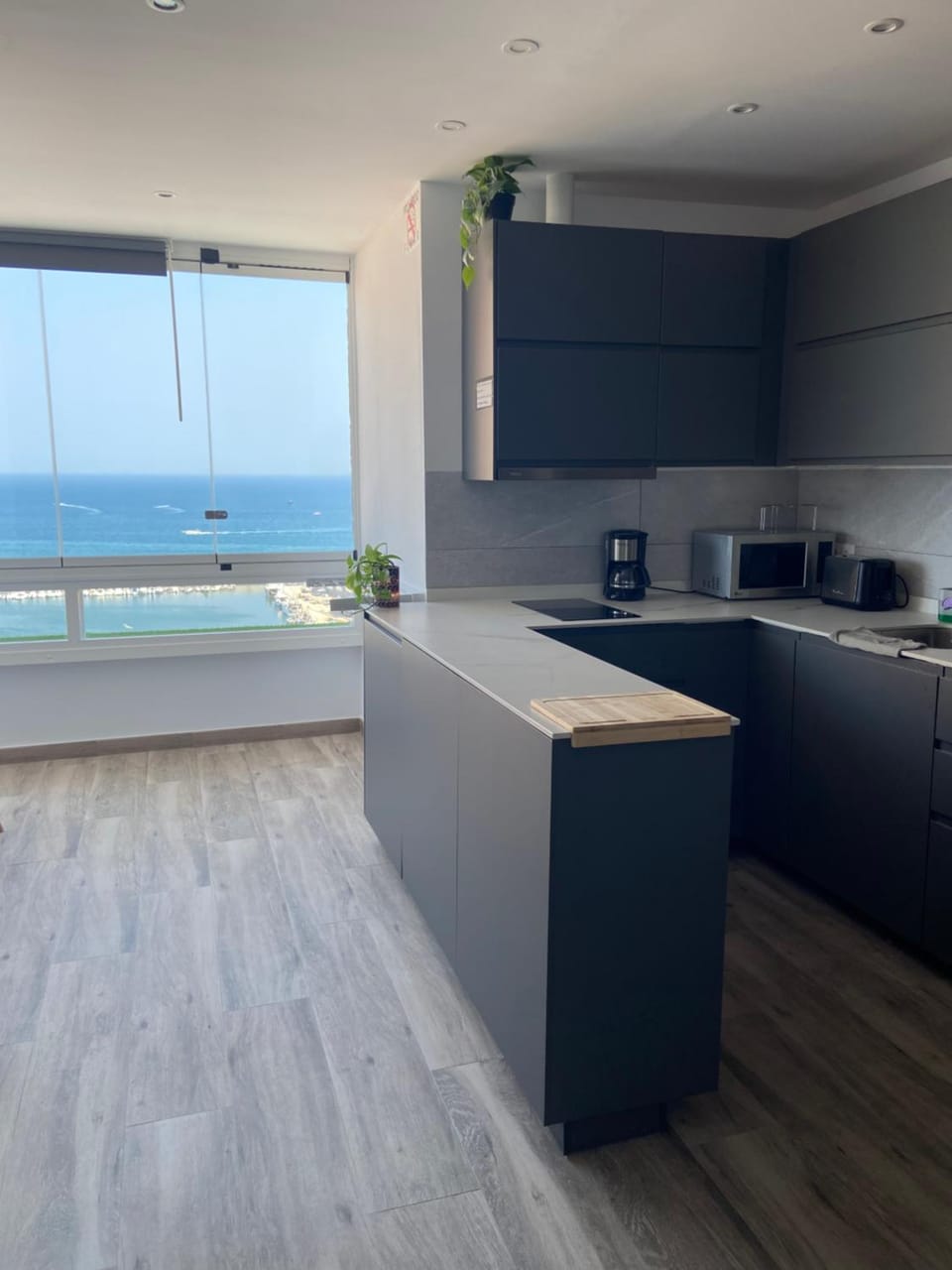 Mediterranean View Suite Costa del Sol Apartment in Fuengirola