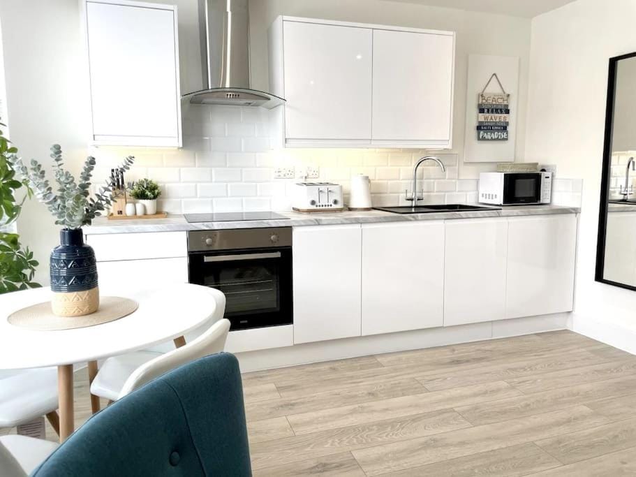 Lush Porthcawl 1 bedroom Apt, Prime Location Apartment in Porthcawl