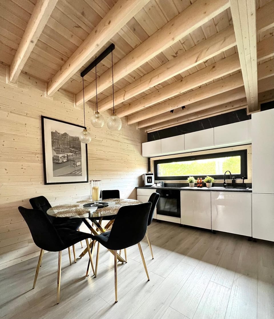 Kitchen or kitchenette, Living room, Dining area, stove