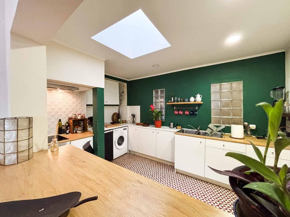 Coffee/tea facilities, Kitchen or kitchenette, Kitchen or kitchenette