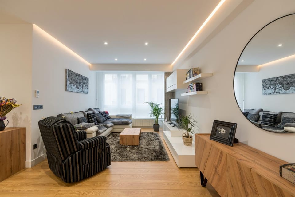 Communal lounge/ TV room, Living room