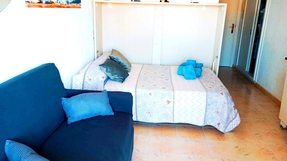 Property building, Living room, Bedroom