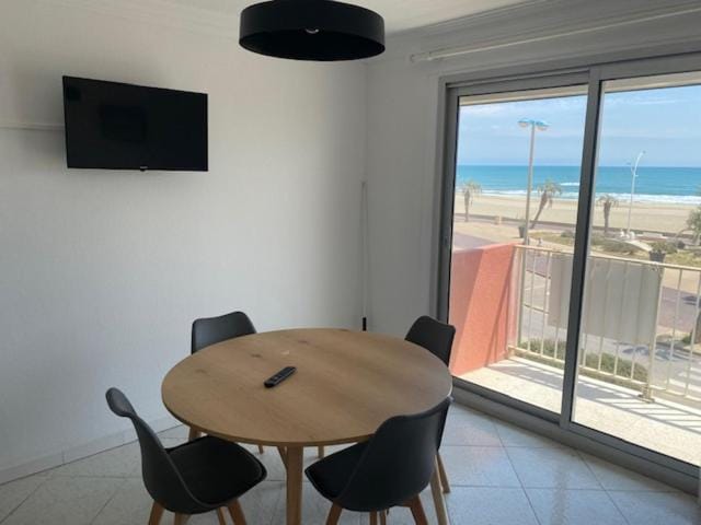 T2 Vue mer Canet plage Apartment in Canet-en-Roussillon