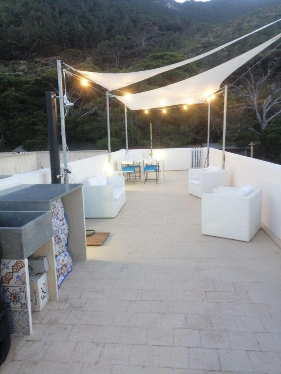 Balcony/Terrace, Mountain view