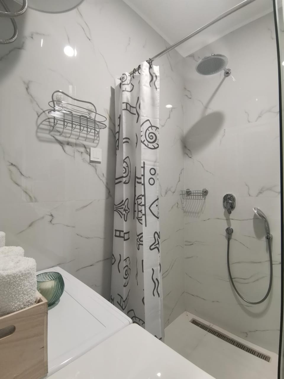 Shower, Bathroom