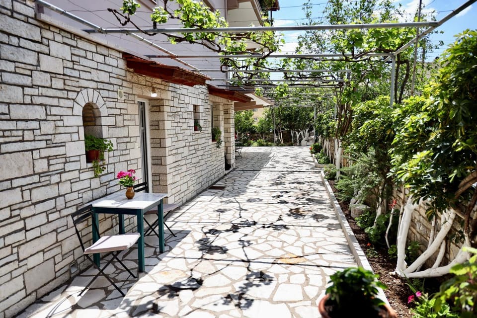 Patio, Garden, Garden view