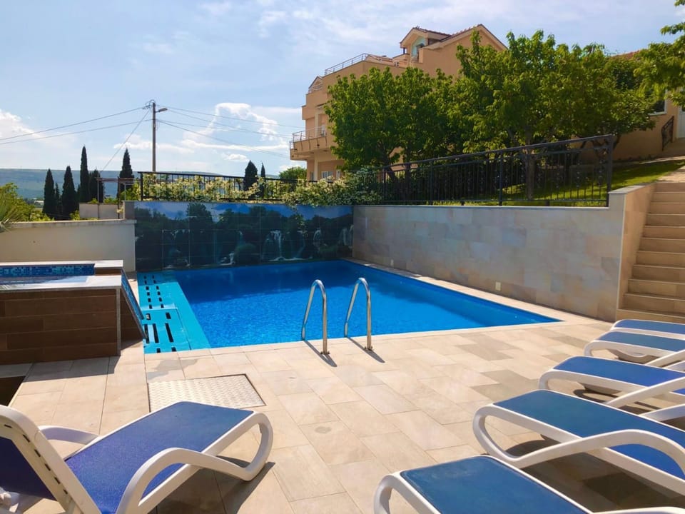 Pool view, Swimming pool, Swimming pool, sunbed