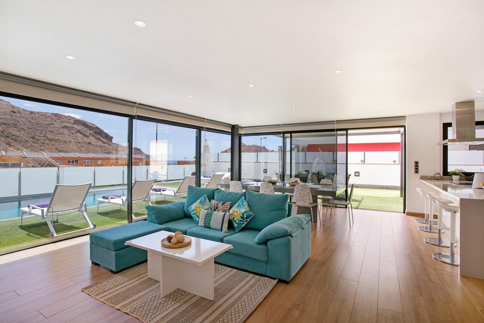 Property building, Living room