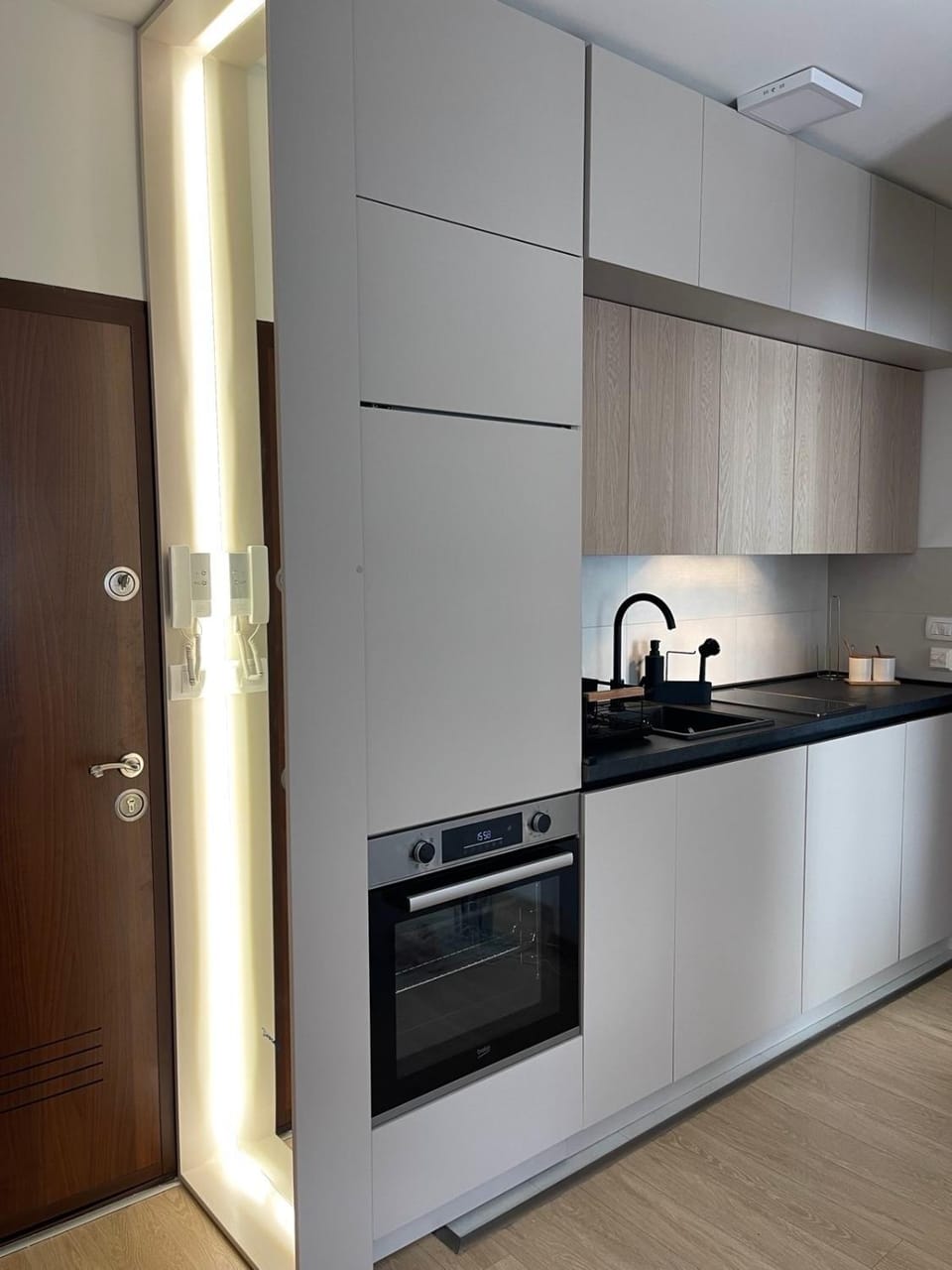 Kitchen or kitchenette, stove