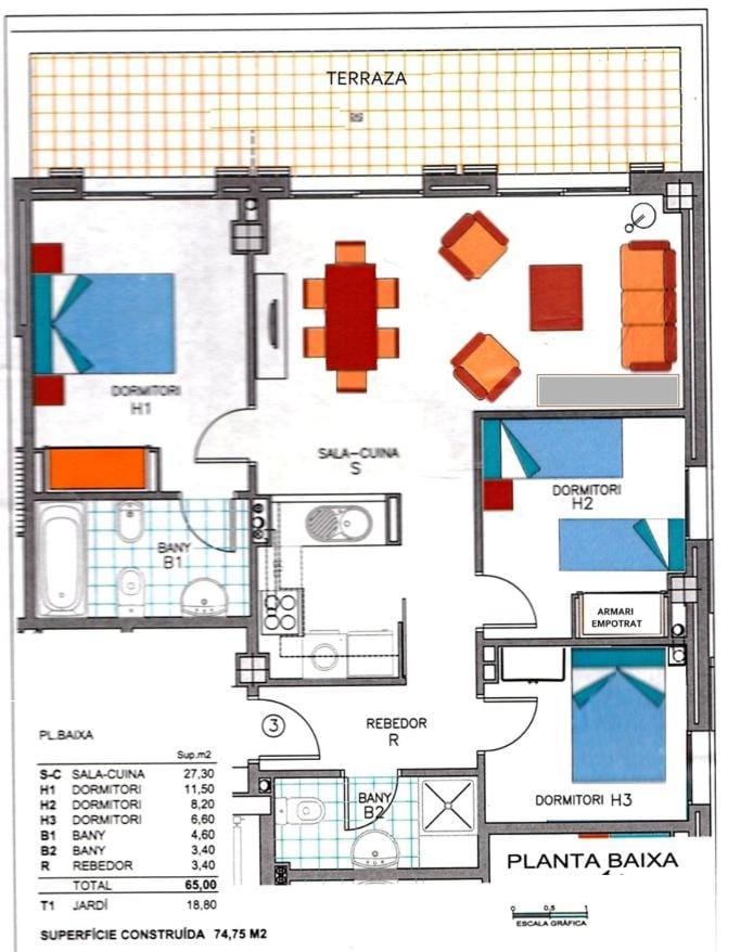 apartamento amplio en planta baja con terraza CALA BUSQUETS Apartment in Ciutadella de Menorca