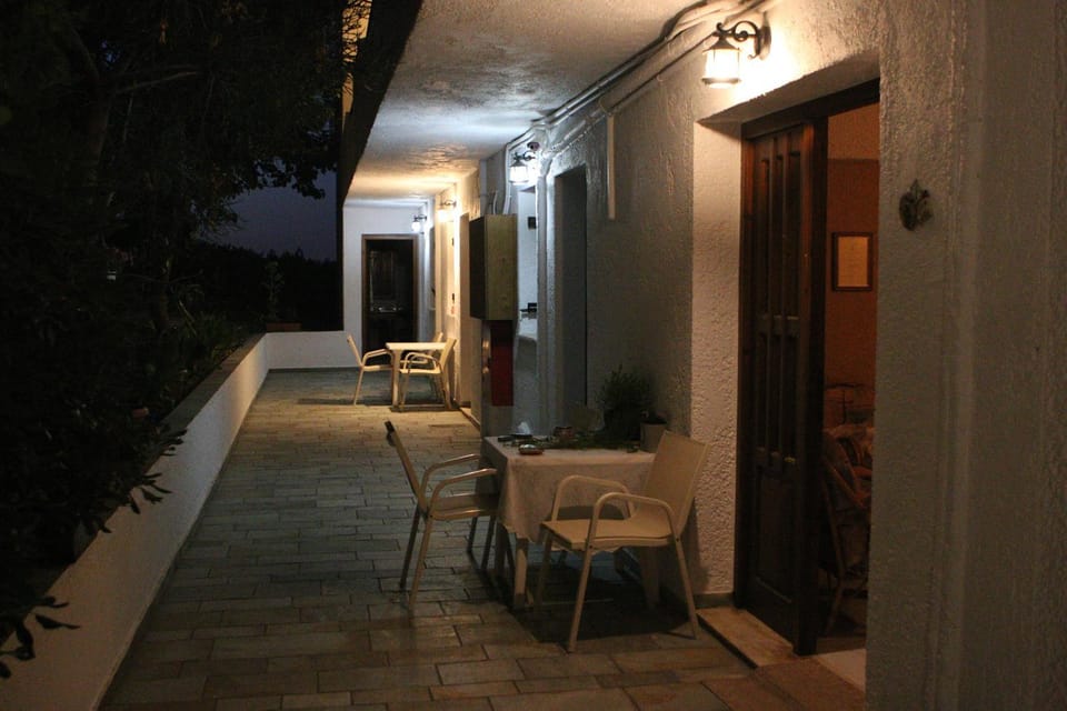Property building, Balcony/Terrace