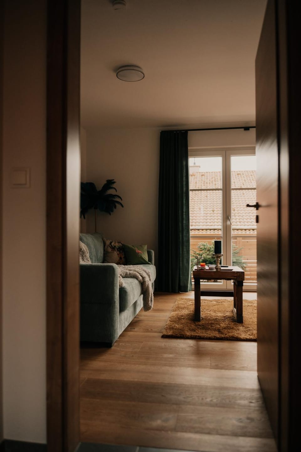 Living room, Photo of the whole room, Bedroom